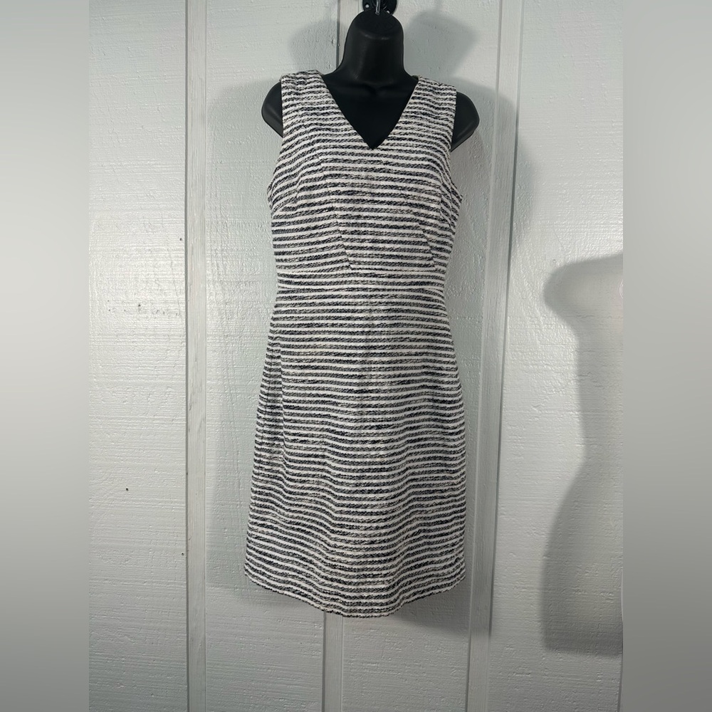 J Crew Blue and Tan Sleeveless V Neck Sheath Dress Size Medium EUC